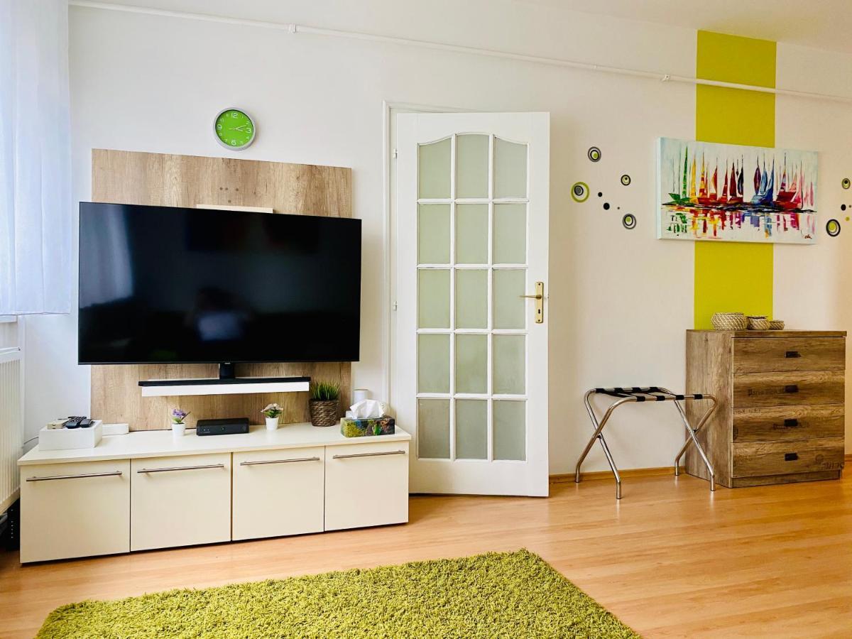 Kalvaria Apartman Szeged Ngoại thất bức ảnh