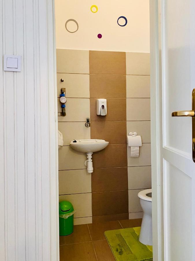 Kalvaria Apartman Szeged Ngoại thất bức ảnh